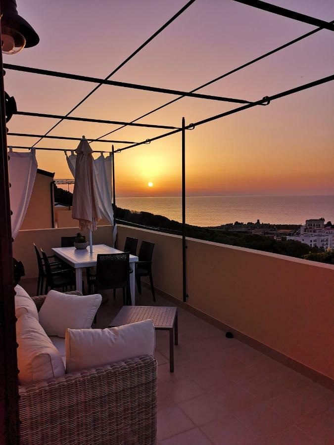 Bianco Di Mare Apartment Cefalu Bagian luar foto